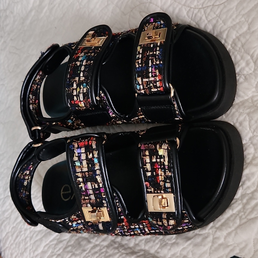 Exe Sandals Size 7
